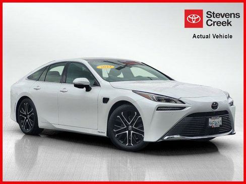 Certified 2023 Toyota Mirai image 1