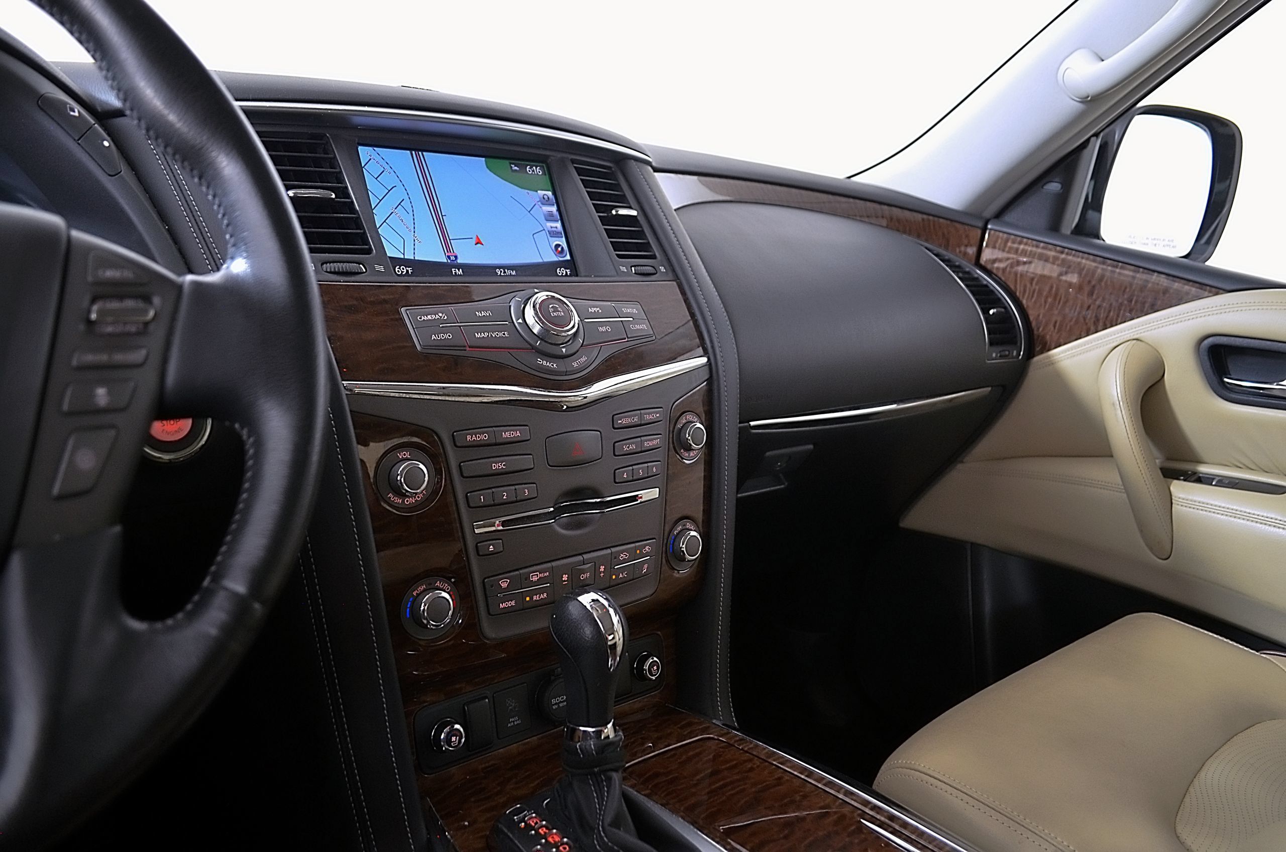 Used 2020 Nissan Armada Platinum w/ Captain's Chairs Package AWD/4WD image 34