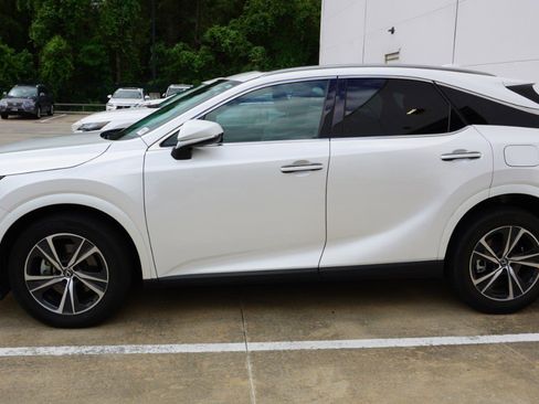 Used 2023 Lexus RX 350 Premium w/ Accessory Package (Z1) image 6