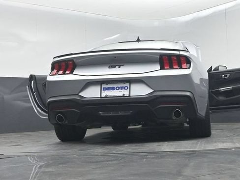 Used 2025 Ford Mustang GT Premium RWD image 72