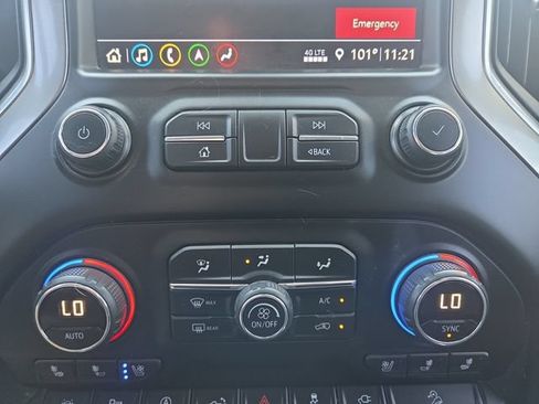 Used 2019 Chevrolet Silverado 1500 LTZ w/ LTZ Premium Package AWD/4WD image 27
