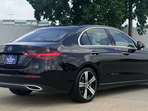 Used 2025 Mercedes-Benz C 300 Sedan image 7
