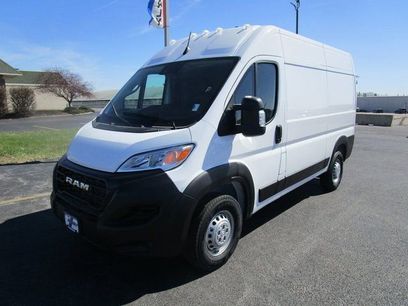 Used 2024 RAM ProMaster 2500 w/ Power Group
