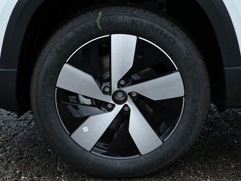 New 2026 Volkswagen Taos S AWD/4WD image 19