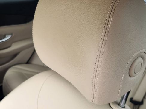 Used 2018 Mercedes-Benz GLC 300 4MATIC image 14