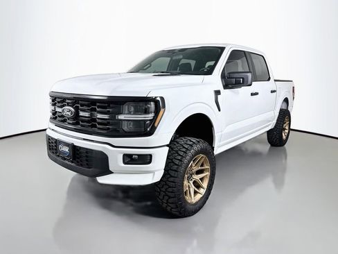 Used 2026 Ford F150 STX w/ F-150 LOBO Package AWD/4WD image 3