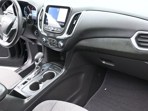 Used 2022 Chevrolet Equinox LT image 29