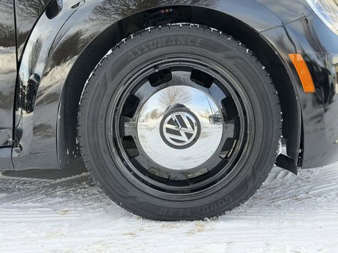 Used 2013 Volkswagen Beetle 2.5 50's Edition image 17