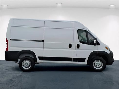 New 2026 RAM ProMaster 1500 w/ Convenience Group image 10