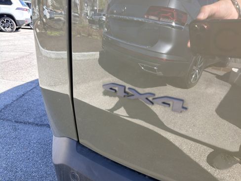 New 2026 Jeep Cherokee Laredo AWD/4WD image 8
