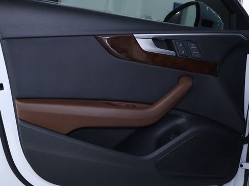 Used 2019 Audi A4 2.0T Premium w/ Convenience Package image 13