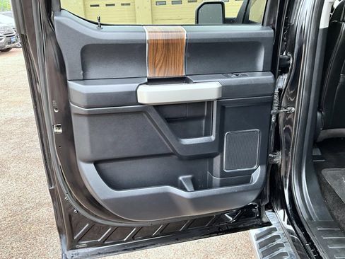 Used 2017 Ford F150 Lariat AWD/4WD image 21