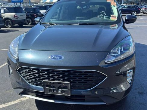 Used 2022 Ford Escape SEL AWD/4WD image 3