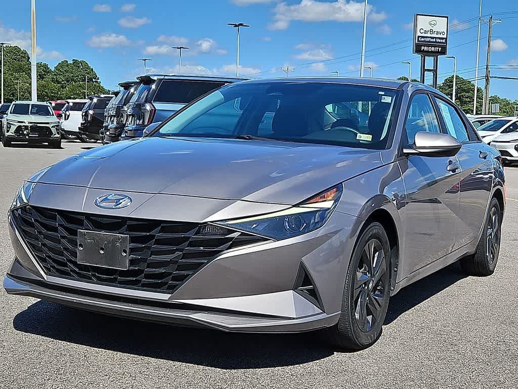 Used 2023 Hyundai Elantra Blue FWD image 1