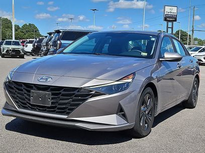 Used 2023 Hyundai Elantra Blue