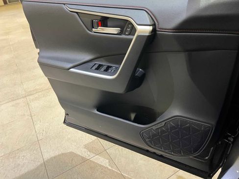 Certified 2025 Toyota RAV4 XSE image 17