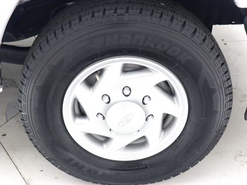 Used 2023 Ford E-350 and Econoline 350 Super Duty w/ Power Windows & Locks Group RWD image 30