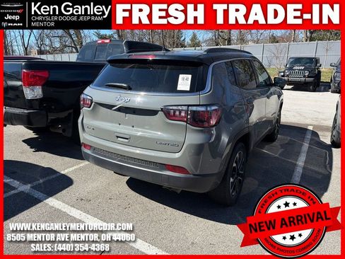 Used 2022 Jeep Compass Limited image 10