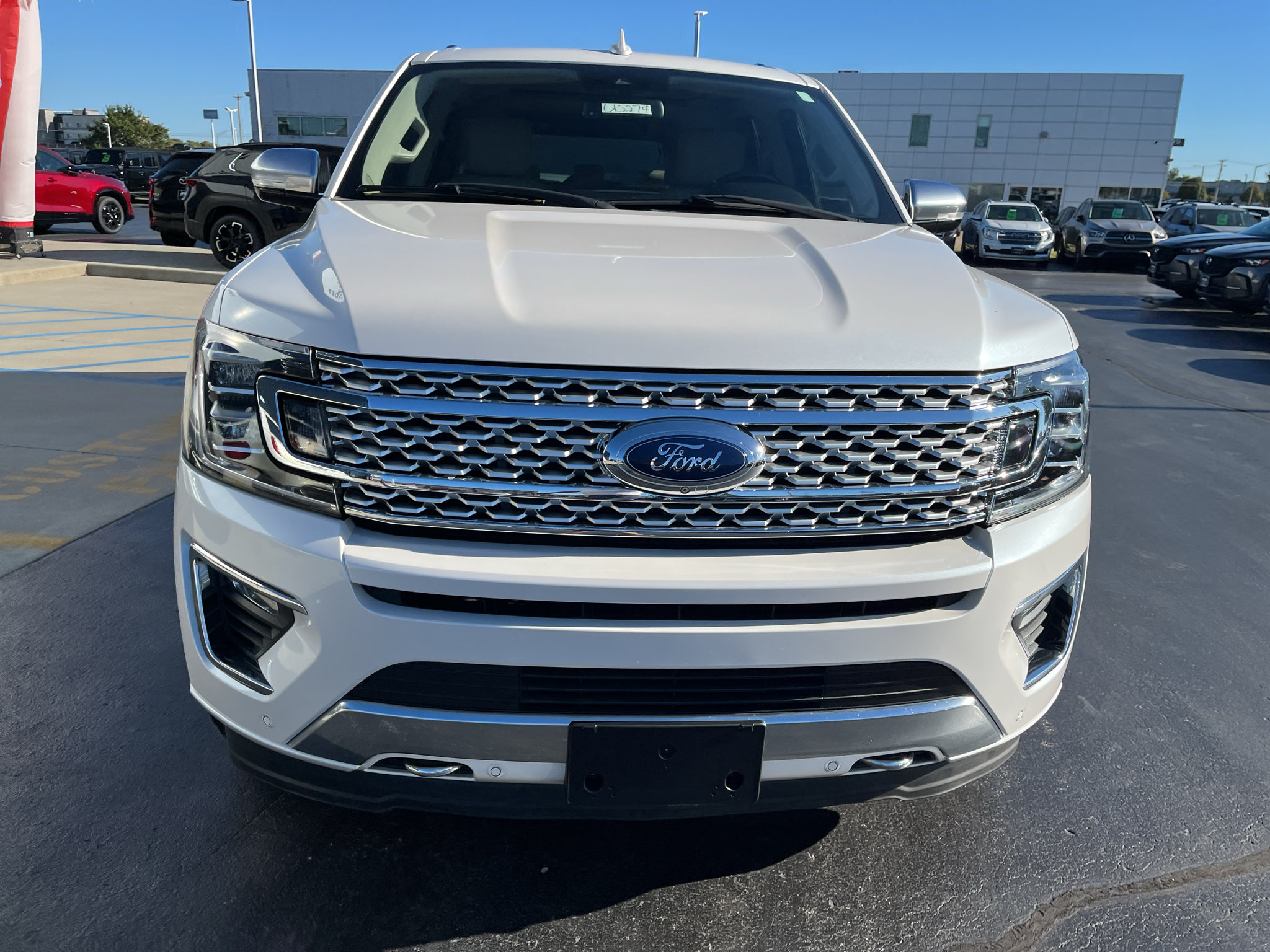 Used 2018 Ford Expedition Max Platinum AWD/4WD image 5