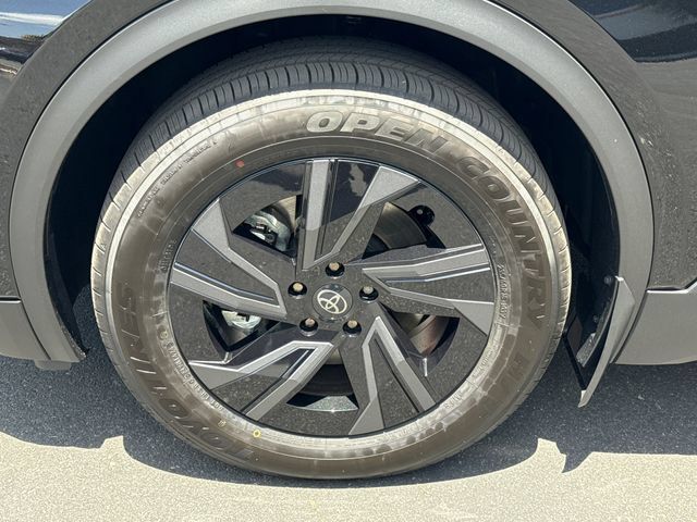 New 2026 Toyota C-HR AWD/4WD image 5