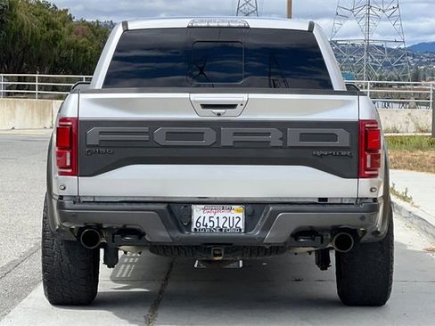 Used 2019 Ford F150 Raptor w/ Equipment Group 802A Luxury image 5
