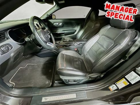 Used 2022 Ford Mustang GT Premium w/ Equipment Group 401A RWD image 12