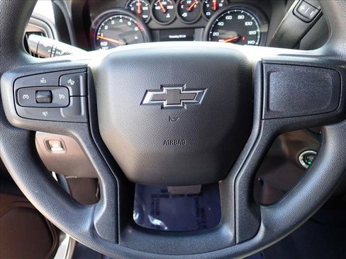 Used 2025 Chevrolet Silverado 1500 Custom Trail Boss AWD/4WD image 17
