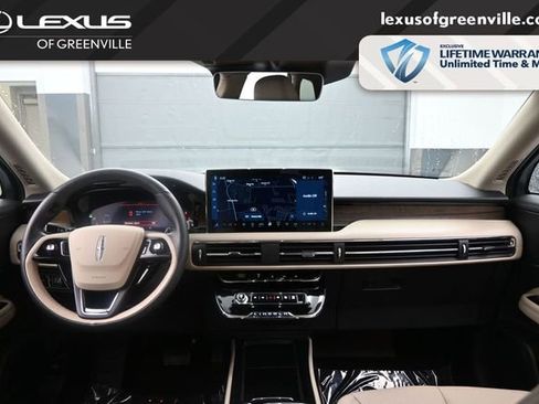 Used 2025 Lincoln Corsair Reserve FWD image 24