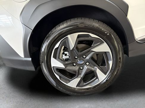 Used 2025 Subaru Crosstrek 2.5i Limited w/ Crosstrek Mirror Package AWD/4WD image 35
