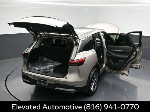 Certified 2026 INFINITI QX60 Luxe w/ Cargo Package AWD/4WD image 41