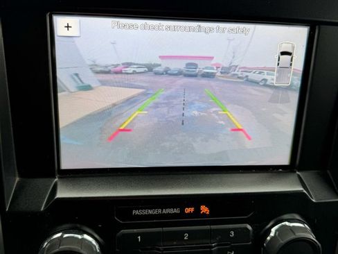 Used 2017 Ford F150 XLT w/ Equipment Group 302A Luxury image 18