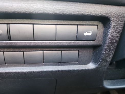 Used 2024 Mitsubishi Outlander SE image 28