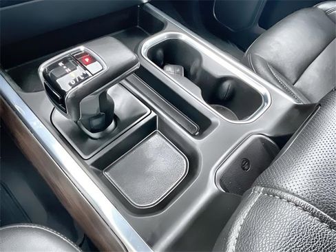 Certified 2022 GMC Sierra 1500 SLT w/ SLT Premium Package image 17