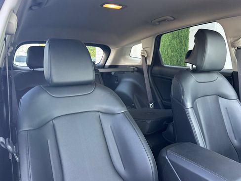 Certified 2026 Kia Sportage EX AWD/4WD image 17