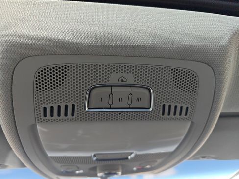 Used 2015 Audi A4 2.0T Premium Plus w/ Technology Package image 23