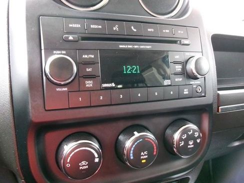 Used 2016 Jeep Patriot Sport AWD/4WD image 13