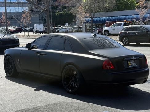 Used 2012 Rolls-Royce Ghost image 12