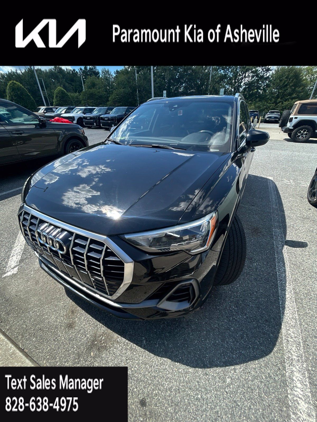 Used 2021 Audi Q3 2.0T Premium w/ Convenience Package AWD/4WD image 9
