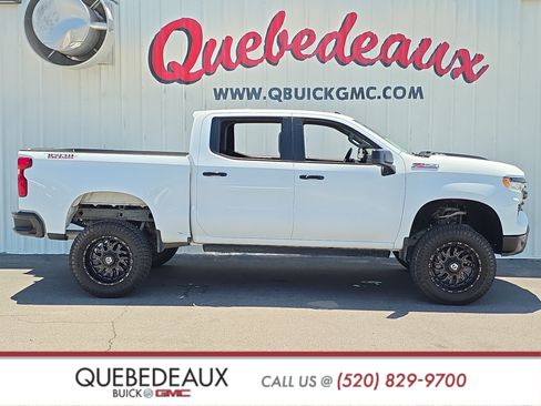 Used 2023 Chevrolet Silverado 1500 LT Trail Boss w/ Convenience Package II AWD/4WD image 8