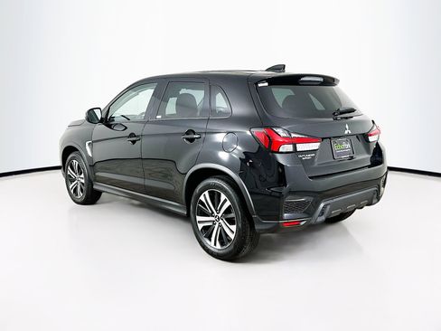Used 2025 Mitsubishi Outlander Sport SE image 5