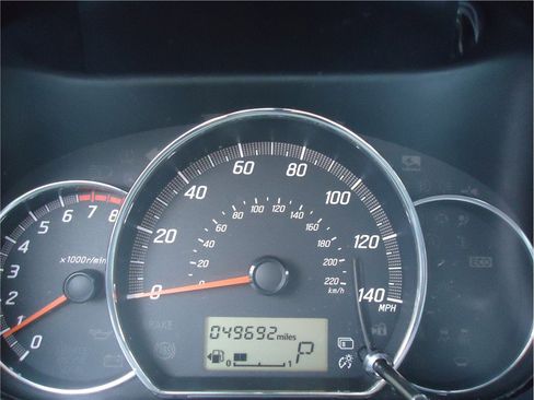 Used 2018 Mitsubishi Mirage SE FWD image 28