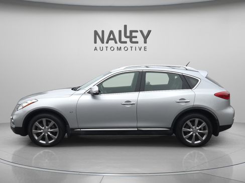 Used 2017 INFINITI QX50 2WD w/ Premium Plus Package image 2
