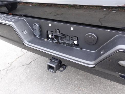 Used 2024 GMC Sierra 1500 Elevation image 24