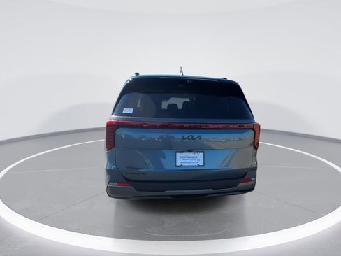 Used 2025 Kia Carnival SX Prestige FWD image 7