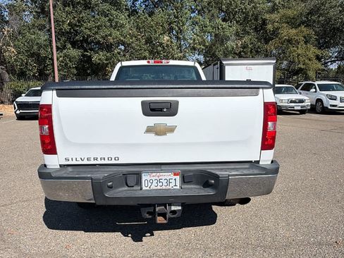 Used 2011 Chevrolet Silverado 2500 W/T AWD/4WD image 6