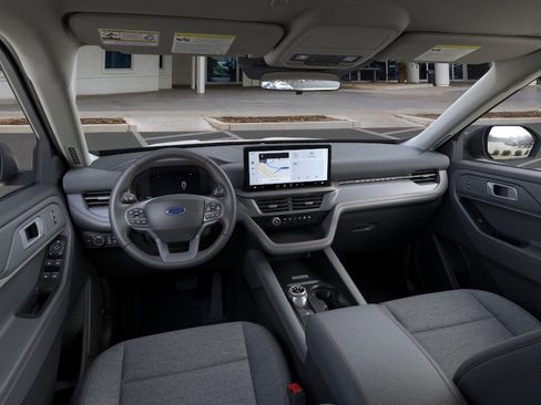 New 2025 Ford Explorer Active image 9