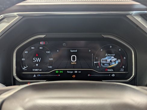 Used 2024 GMC Sierra 3500 Denali w/ Denali Reserve Package image 17