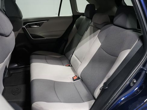 Certified 2025 Toyota RAV4 XLE w/ Convenience Package image 29