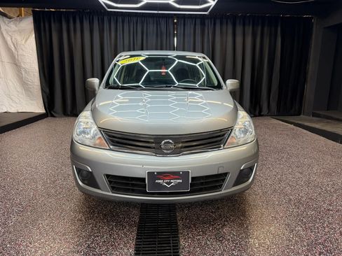 Used 2010 Nissan Versa 1.8 S w/ PWR Plus Pkg FWD image 2