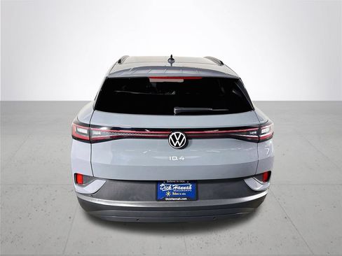 Certified 2025 Volkswagen ID.4 Pro RWD image 8